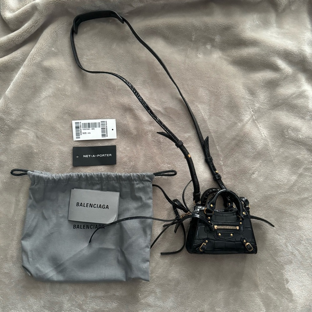 Balenciaga Neo Classic City bag Super Nano - Picture 5 of 11
